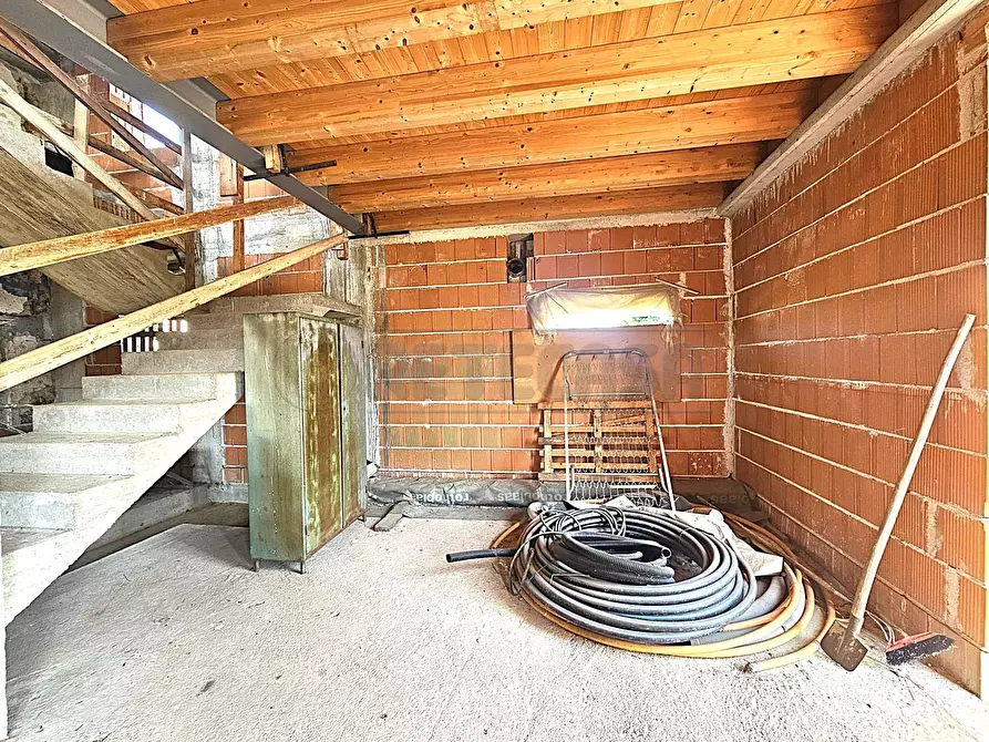 Immagine 17 di Casa indipendente in vendita  a Monticello Conte Otto