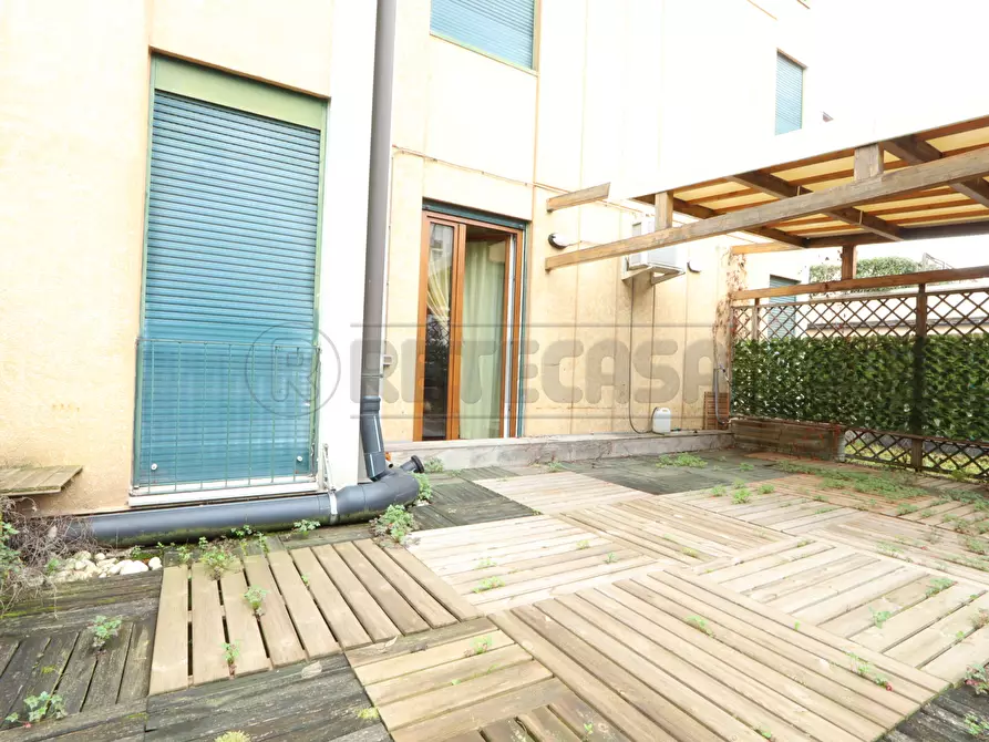 Immagine 35 di Bilocale in affitto  in Via Battaglione Monte Berico 15 a Vicenza