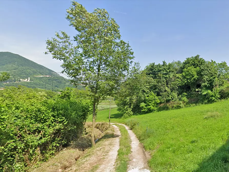 Immagine 4 di Terreno edificabile in vendita  in Via Caecchioli 66 a Cornedo Vicentino