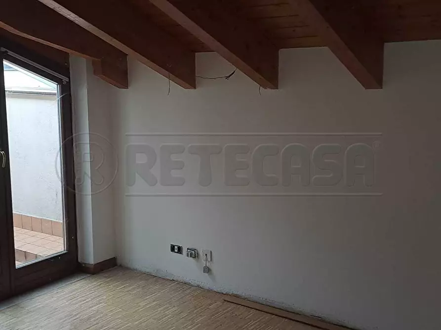 Immagine 39 di Trilocale in vendita  a Bergamo