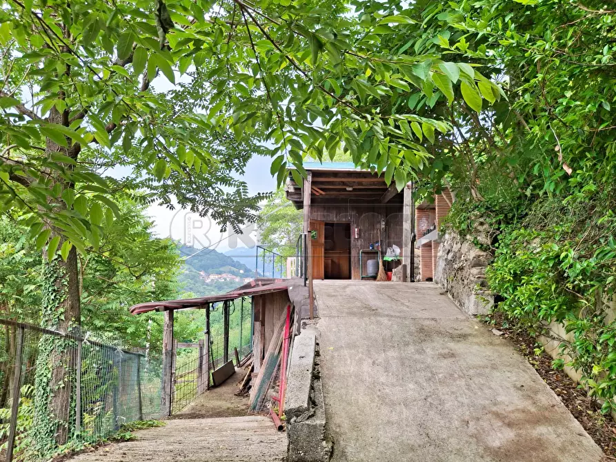 Immagine 4 di Magazzino in vendita  in Contrada Caneva di Sotto 52 a Recoaro Terme