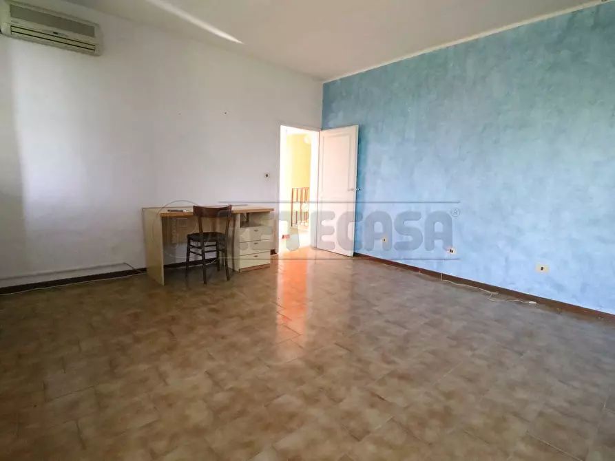 Immagine 15 di Villetta a schiera in vendita  a Bondeno