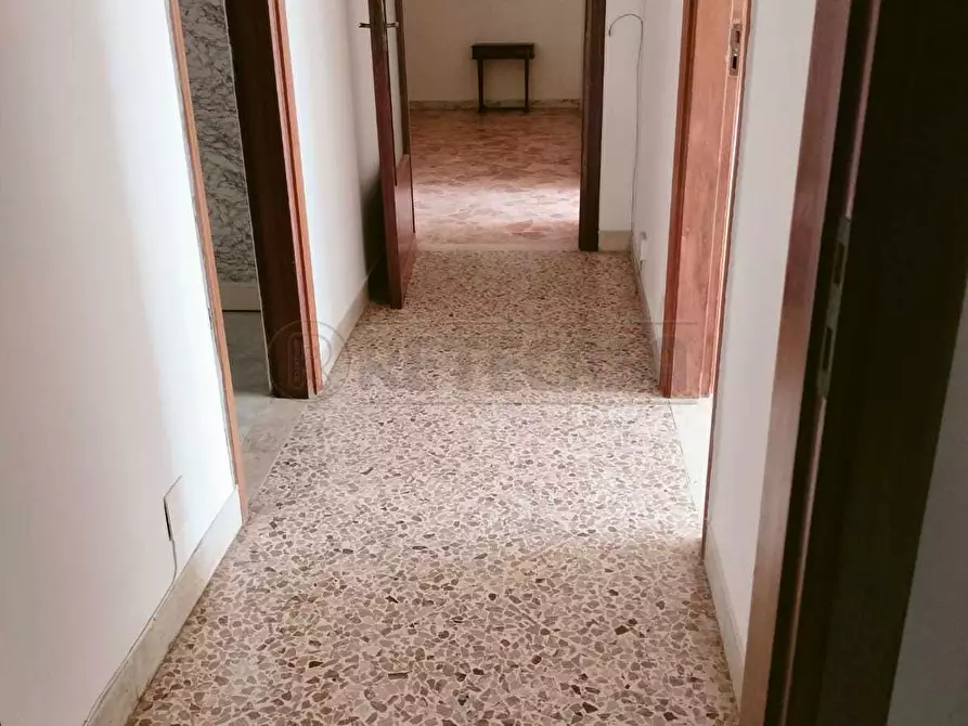 Immagine 14 di Quadrilocale in affitto  in viale regina elena 125 a Messina