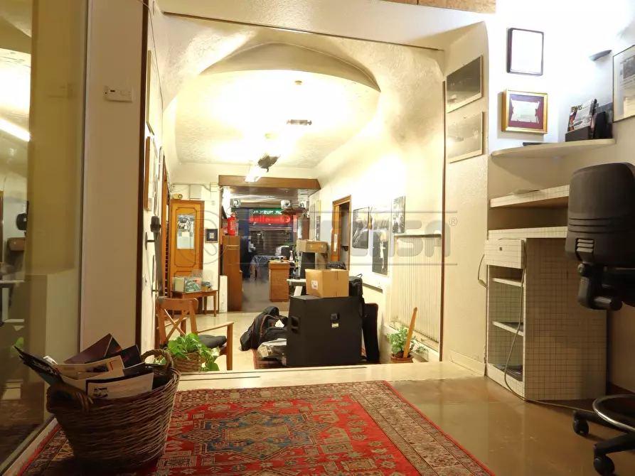 Immagine 29 di Locale commerciale in vendita  in Contrà S.S.Apostoli 35 a Vicenza