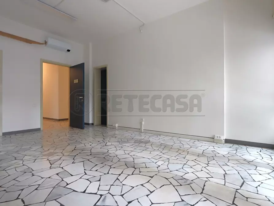 Immagine 35 di Ufficio in vendita  in Viale Milano 56 a Vicenza