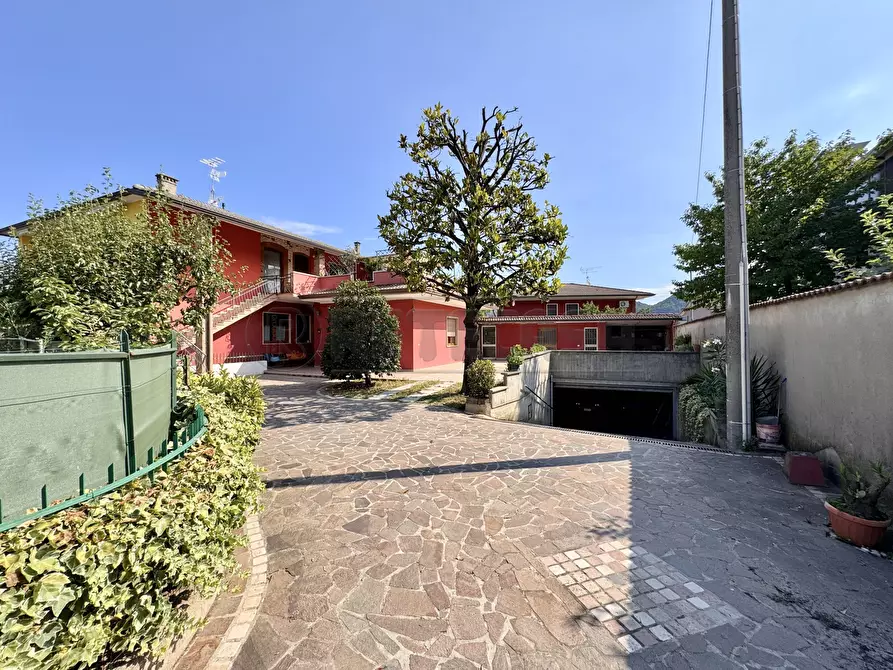 Immagine 50 di Appartamento in vendita  in Viale Stazione 48 a Brogliano