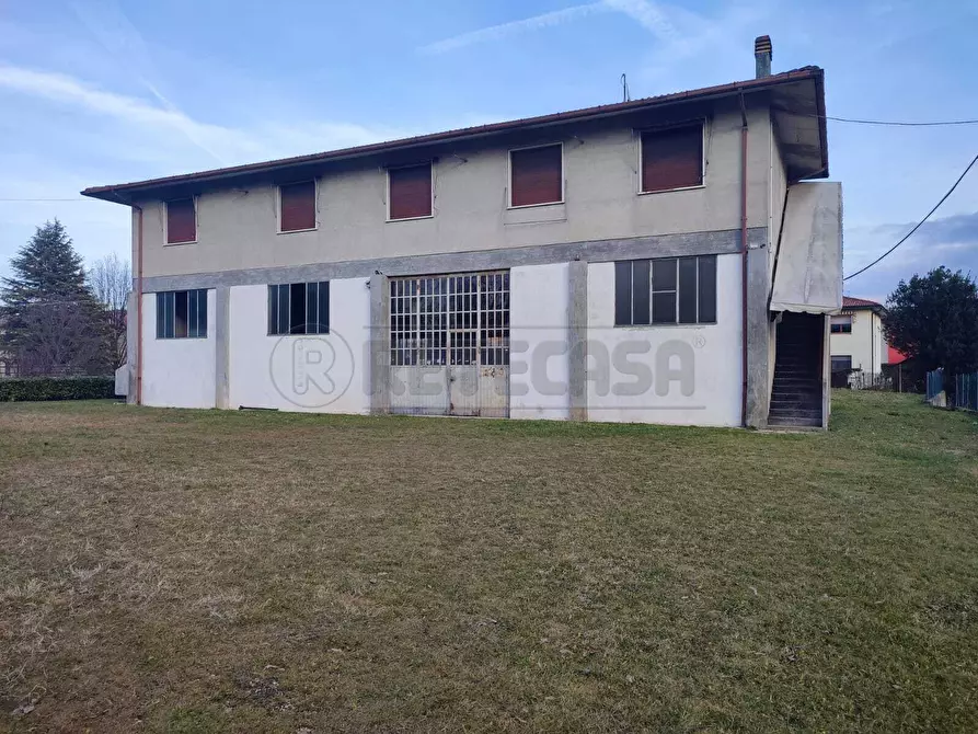 Immagine 13 di Trilocale in vendita  in Via Veneto 80 a Sarego