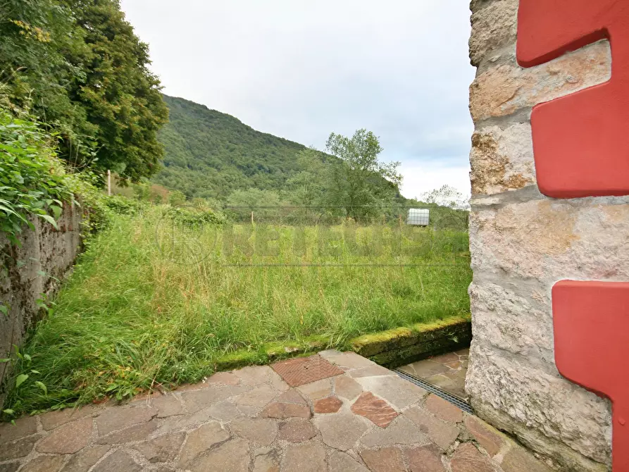 Immagine 15 di Porzione di casa in vendita  a Crespadoro