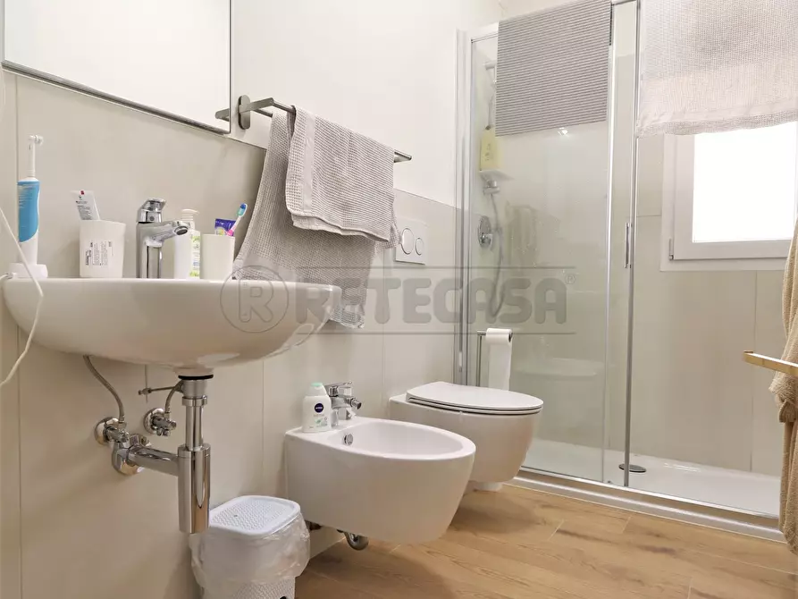 Immagine 10 di Stanza singola in affitto  a Vicenza