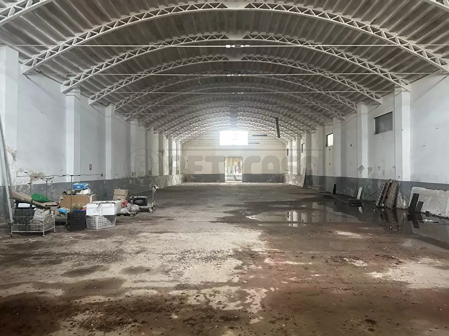 Immagine 3 di Capannone industriale in vendita  a Mazara Del Vallo