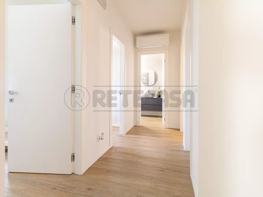 Immagine 19 di Trilocale in vendita  in Viale Brenta 83 a Tezze Sul Brenta