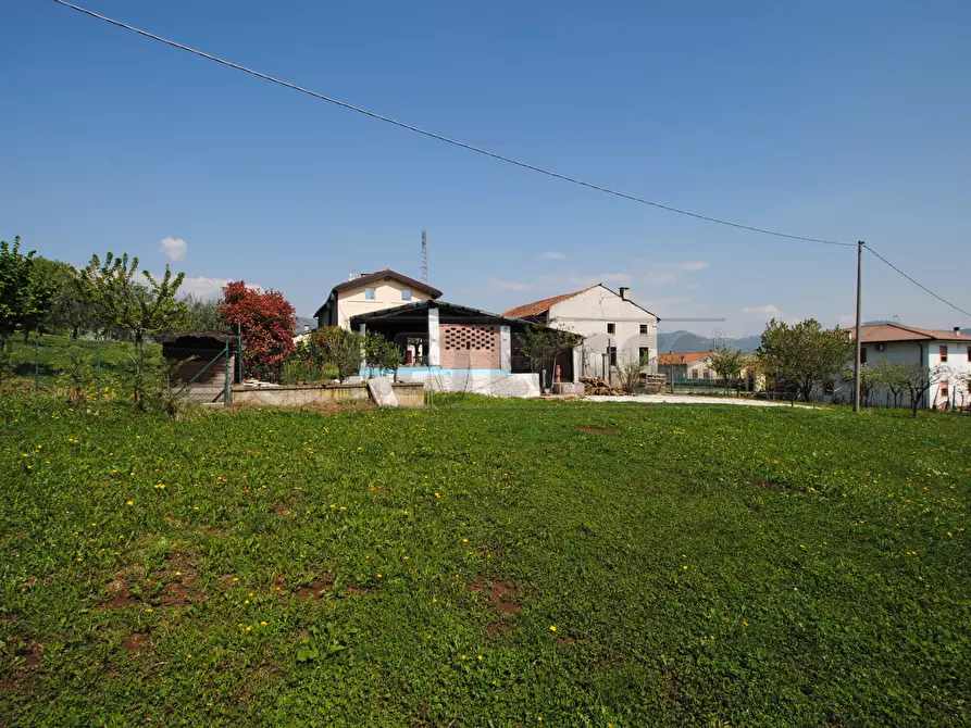 Immagine 6 di Rustico / casale in vendita  in Via Costa 17 a Brogliano