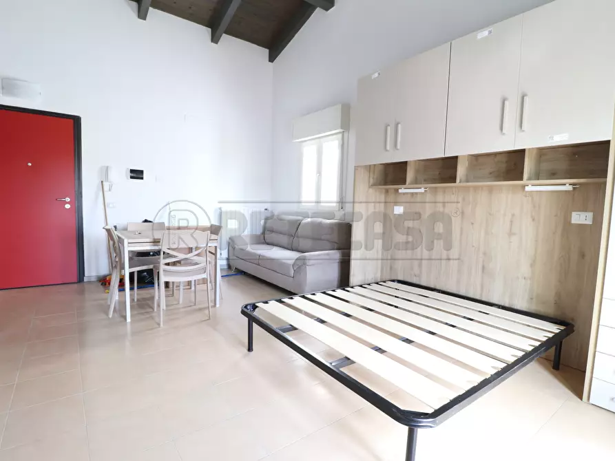 Immagine 5 di Monolocale in affitto  a Bondeno