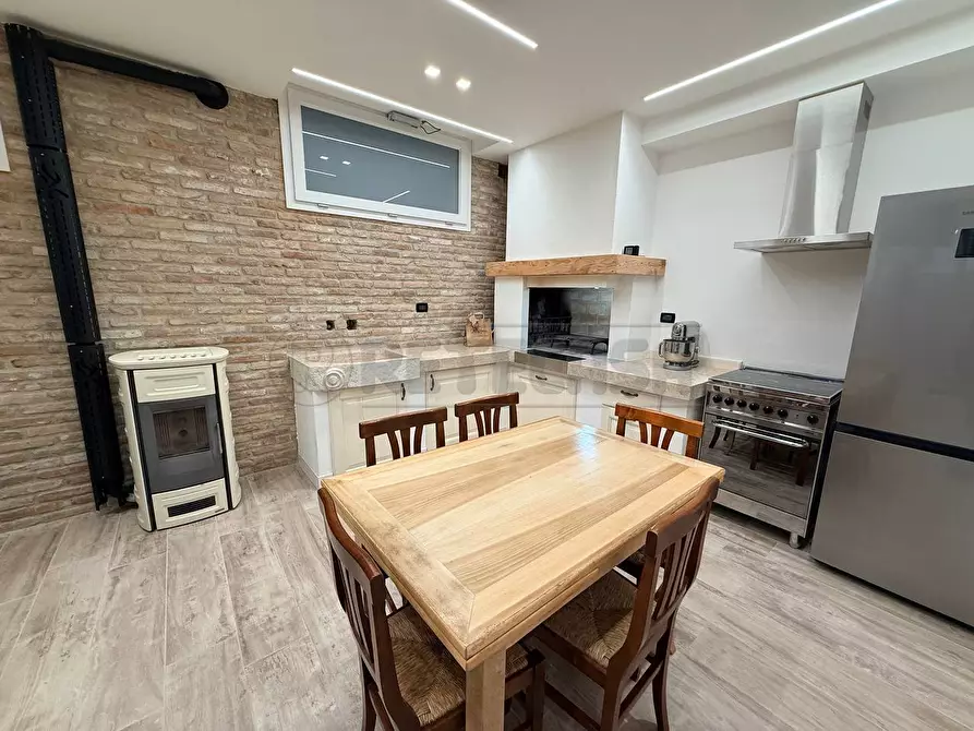 Immagine 20 di Casa semindipendente in vendita  in via castelli quattro martiri 95 a Montecchio Maggiore