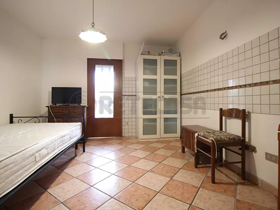 Immagine 3 di Casa semindipendente in vendita  in Via Tadiotti 25 a Montorso Vicentino