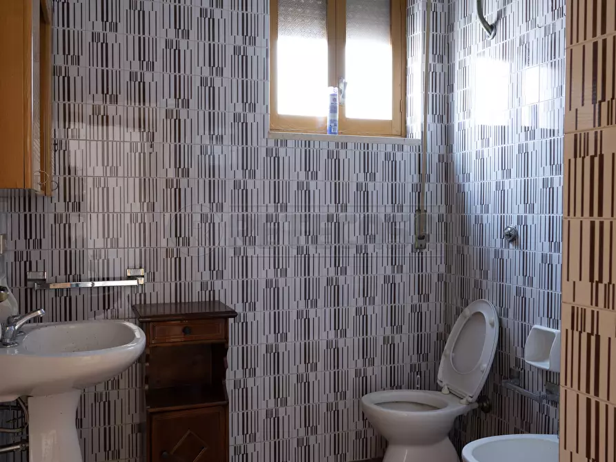 Immagine 10 di Quadrilocale in vendita  in Viale della Libertà 5 a Nardo'