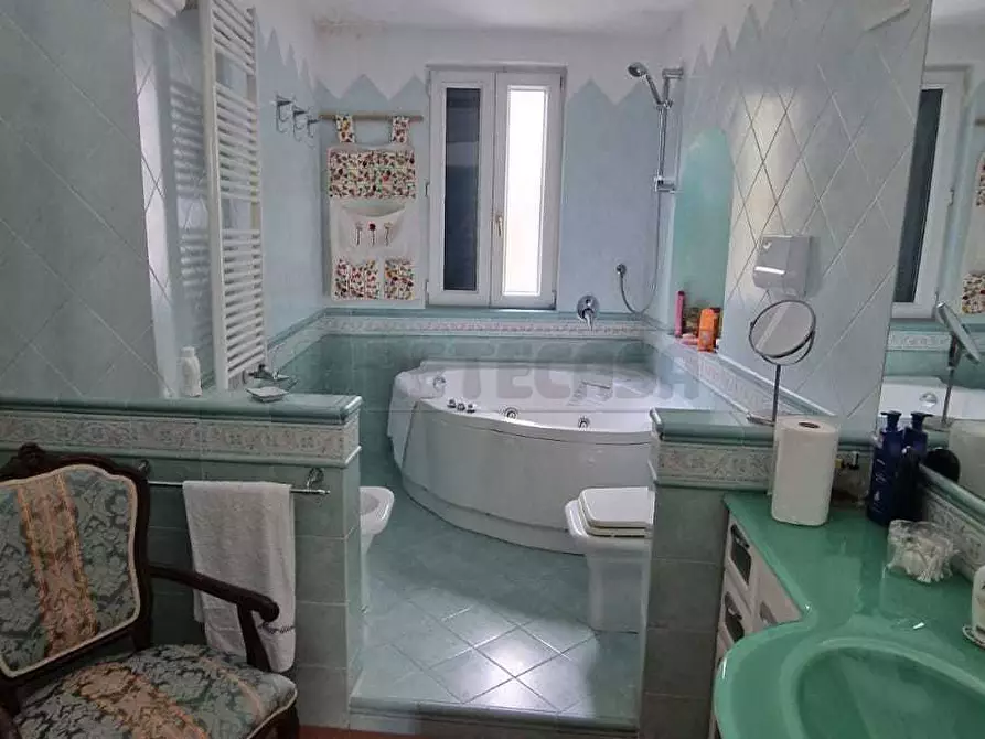 Immagine 21 di Casa semindipendente in vendita  a Fisciano