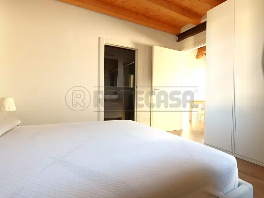 Immagine 16 di Attico in affitto  in Corso Antonio Fogazzaro 43 a Vicenza