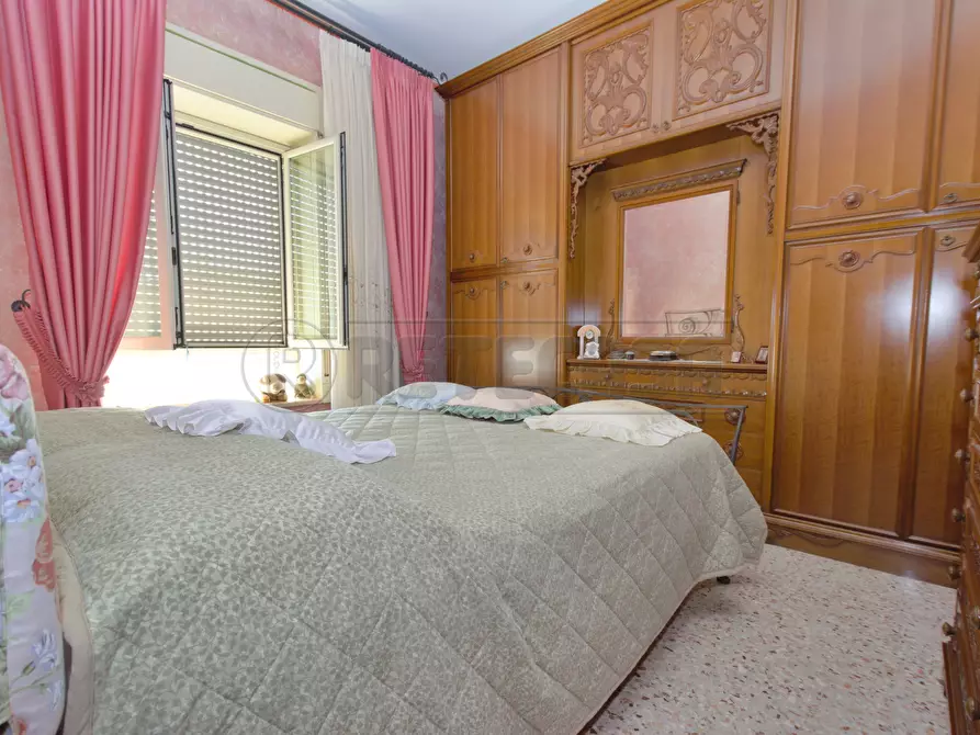 Immagine 13 di Quadrilocale in vendita  in Via Impastato 12 a Messina