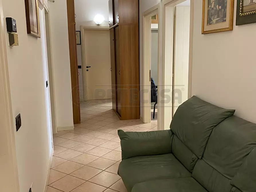 Immagine 4 di Ufficio in affitto  a Vicenza