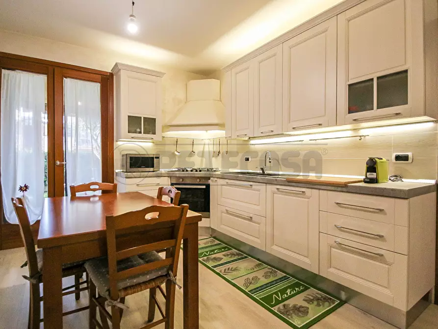 Immagine 4 di Bilocale in vendita  in VIA EUROPA 12 a Quinto Vicentino