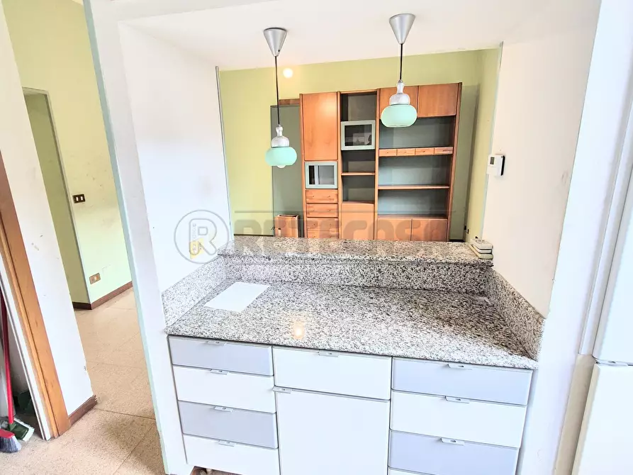 Immagine 11 di Trilocale in vendita  a Pescara