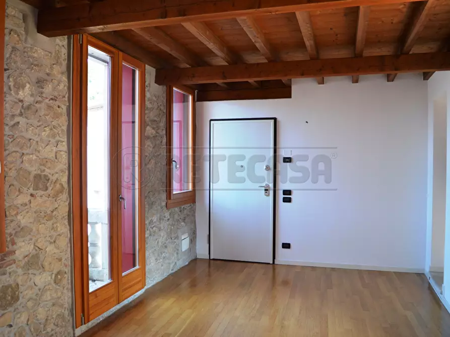 Immagine 6 di Bilocale in vendita  in corso matteotti 52 a Montecchio Maggiore