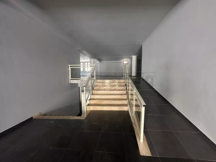 Immagine 17 di Locale commerciale in affitto  a Mazara Del Vallo