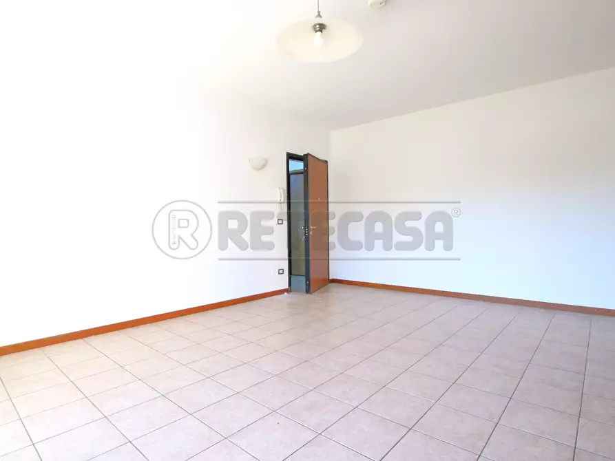 Immagine 4 di Bilocale in vendita  in Via Giovanni Falcone a Barbarano Mossano