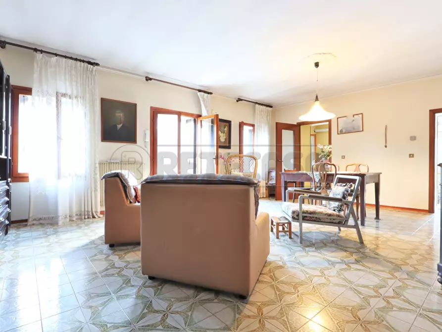 Immagine 34 di Casa bifamiliare in vendita  in Via S. Teobaldo a Longare