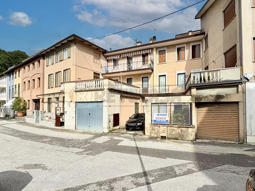 Immagine 1 di Appartamento in vendita  in Via Santissima Trinità 41 a Valdagno