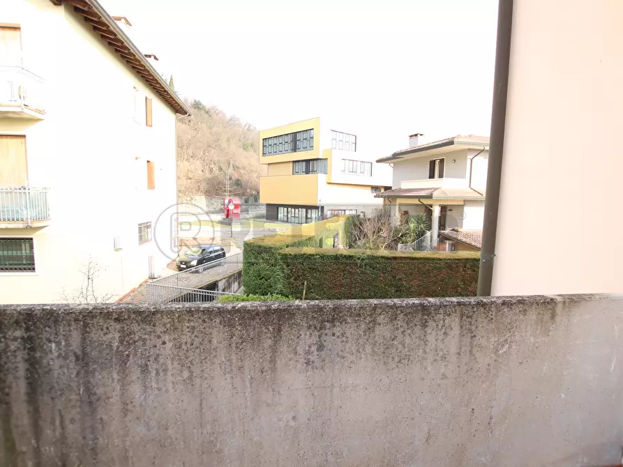 Immagine 21 di Porzione di casa in vendita  a Arcugnano