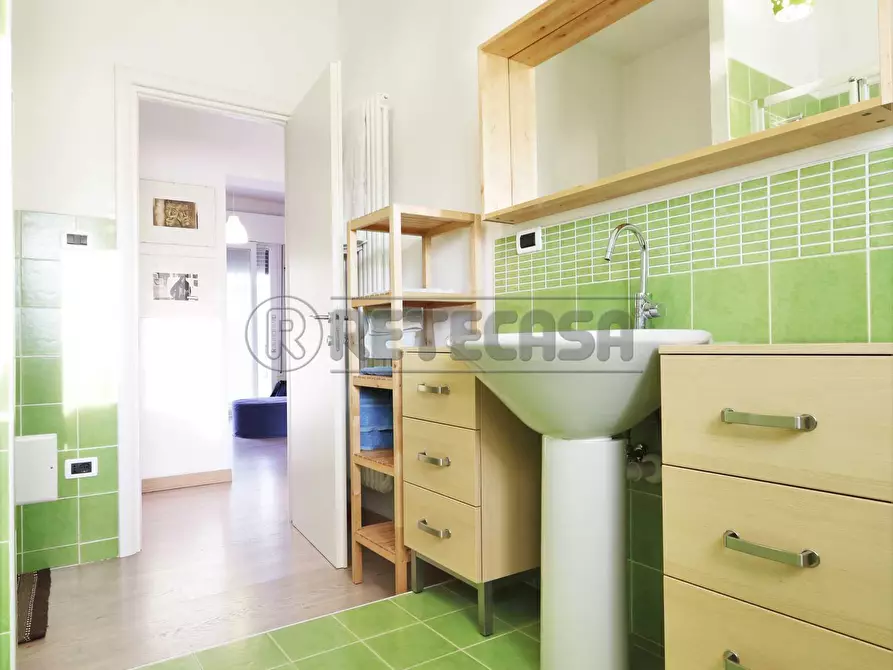 Immagine 25 di Stanza singola in affitto  a Vicenza