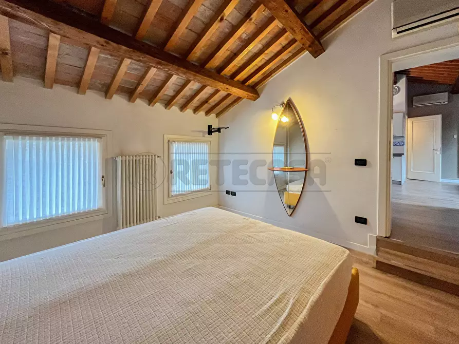 Immagine 24 di Bilocale in vendita  in Contrà Santa Barbara a Vicenza