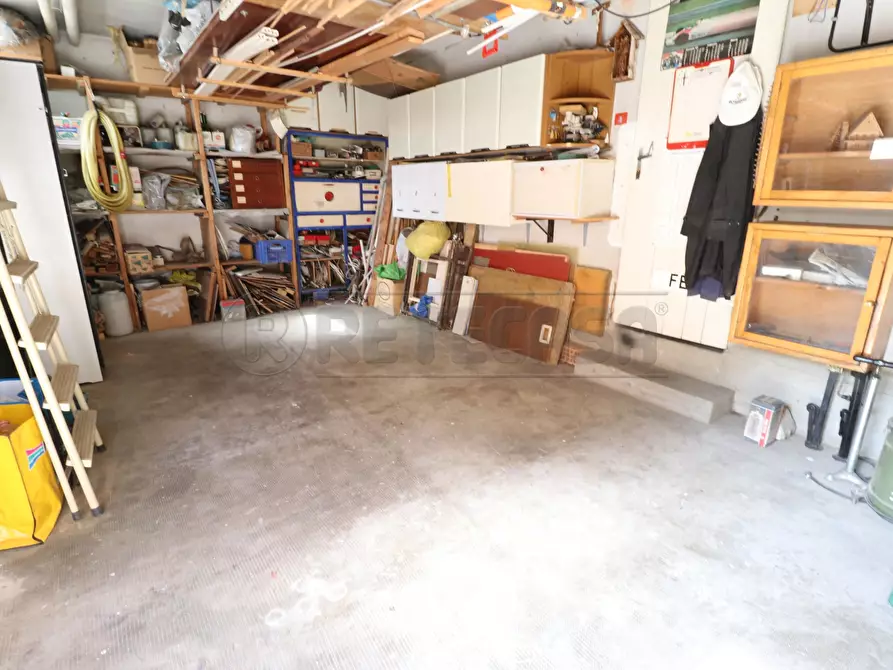 Immagine 21 di Trilocale in vendita  in Via Giuseppe Compagnoni 117 a Ferrara