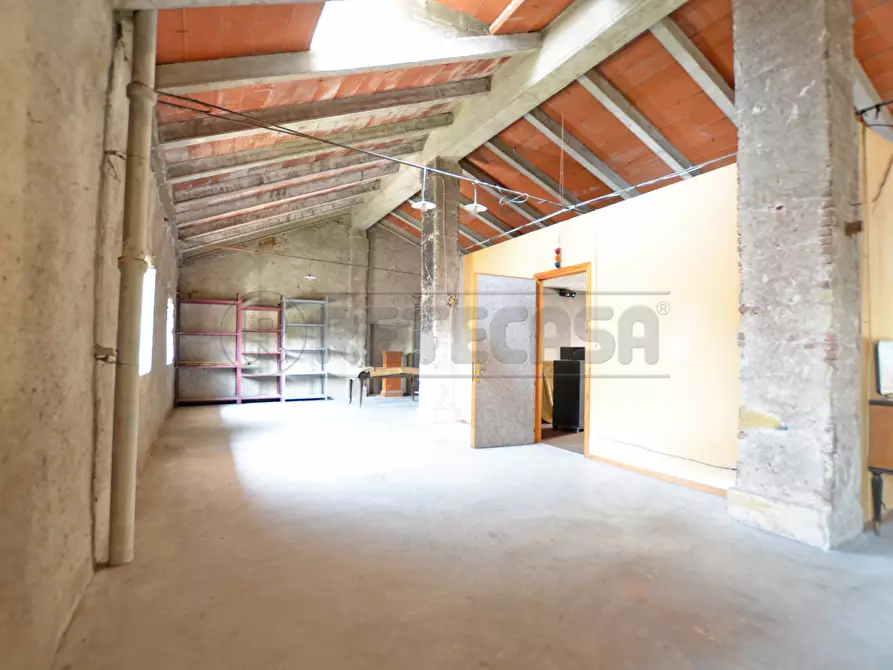 Immagine 12 di Casa semindipendente in vendita  in Via Foscola 5 a Castelgomberto