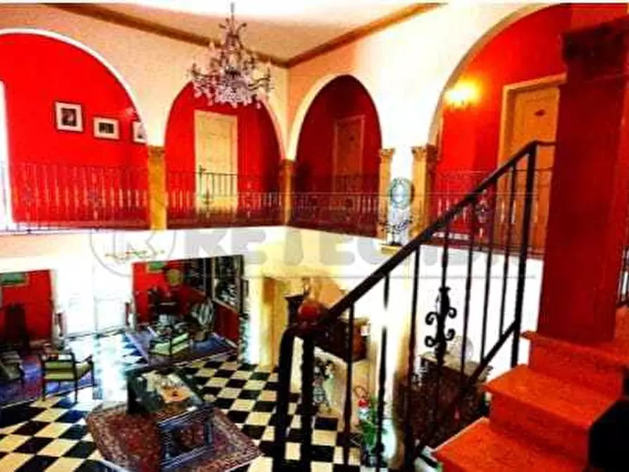 Immagine 8 di Villa in vendita  a Castelvetrano