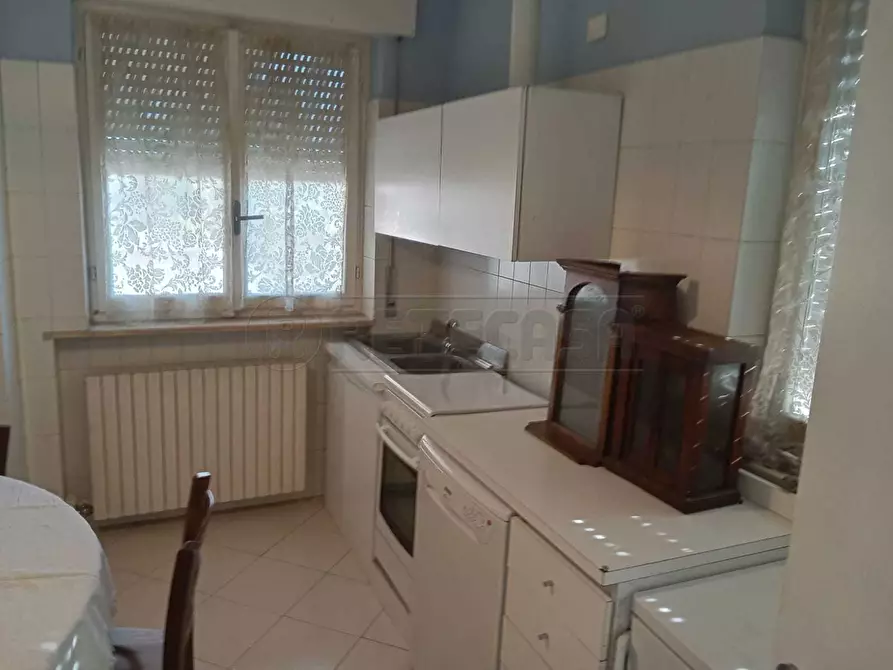 Immagine 23 di Quadrilocale in affitto  a Seriate