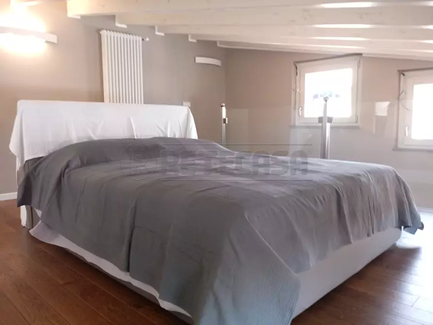 Immagine 14 di Appartamento in affitto  a Bergamo