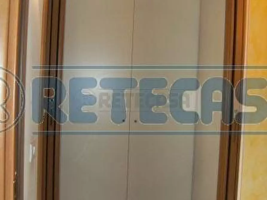 Immagine 8 di Bilocale in vendita  a Sorisole