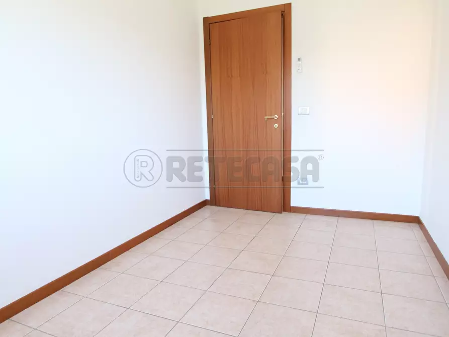 Immagine 9 di Bilocale in vendita  in Via Giovanni Falcone a Barbarano Mossano