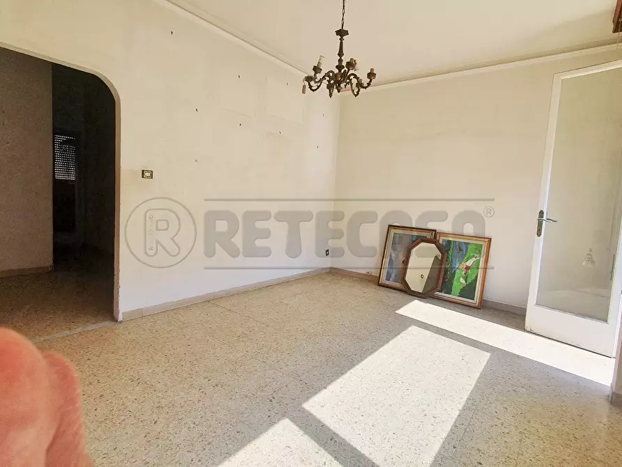Immagine 3 di Bilocale in vendita  in Via Giuseppe Mazzini 228 a Viareggio
