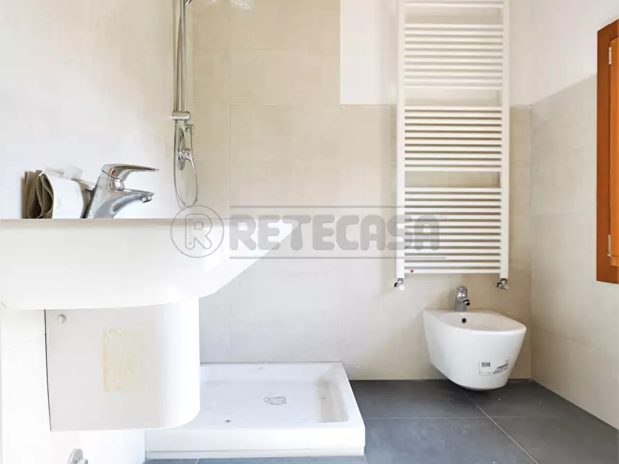 Immagine 38 di Ufficio in vendita  a Vicenza