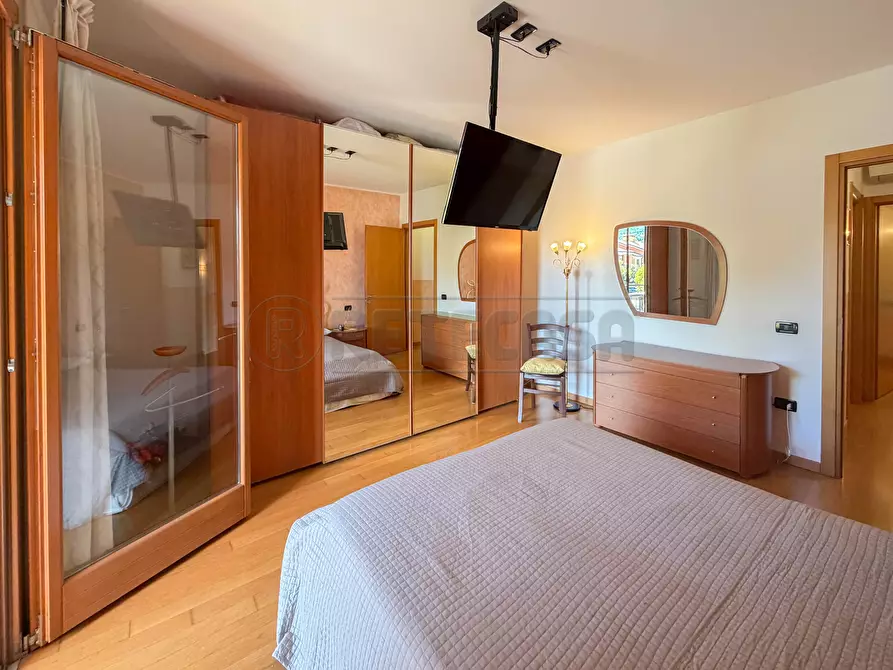 Immagine 33 di Porzione di casa in vendita  in Via Monte Summano a Costabissara