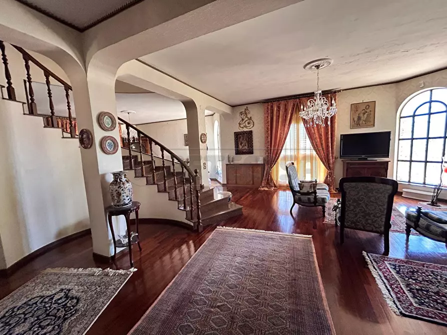 Immagine 8 di Villa in vendita  in Via Luigi Russo 36 a Caltanissetta