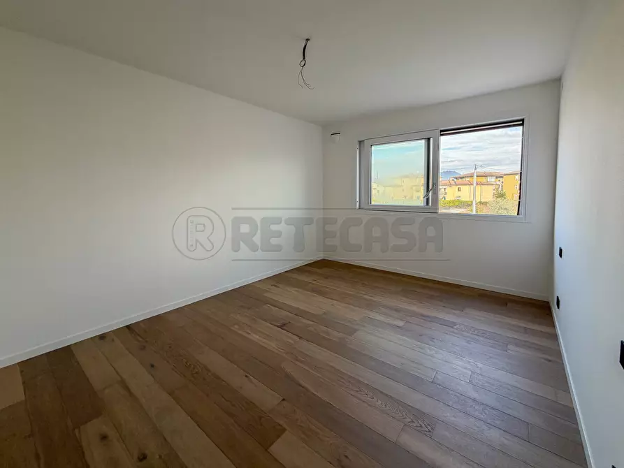 Immagine 12 di Appartamento in vendita  in Via F. Magellano a Creazzo