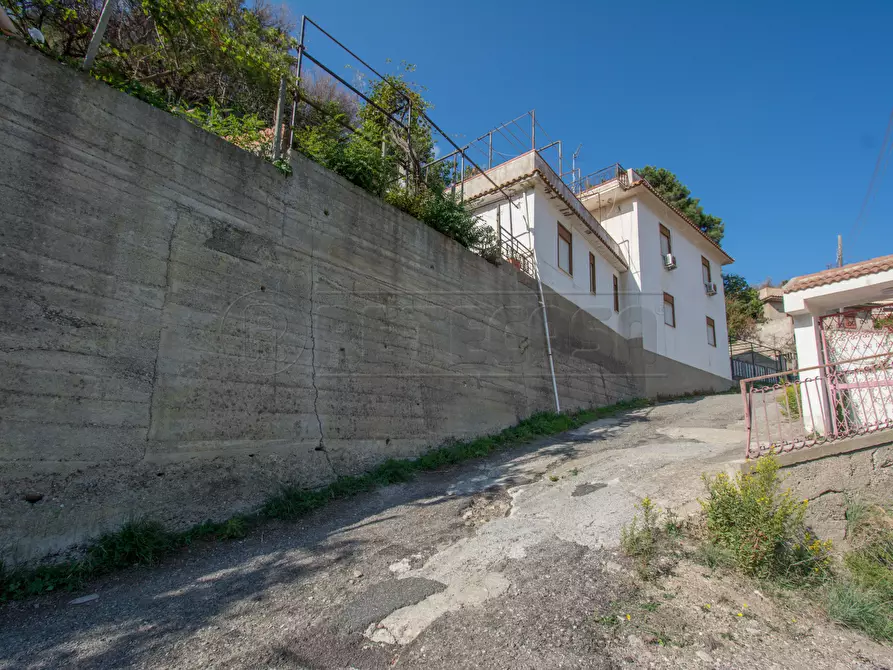 Immagine 37 di Casa indipendente in vendita  in Strada Statale 113 diramazione a Messina