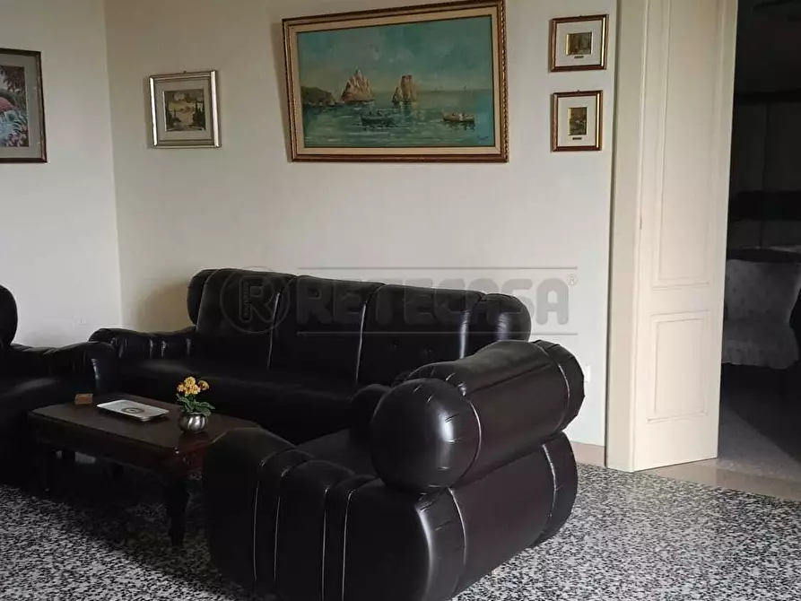 Immagine 25 di Quadrilocale in vendita  in Via Marco Emilio Scauro 44 a Scorrano