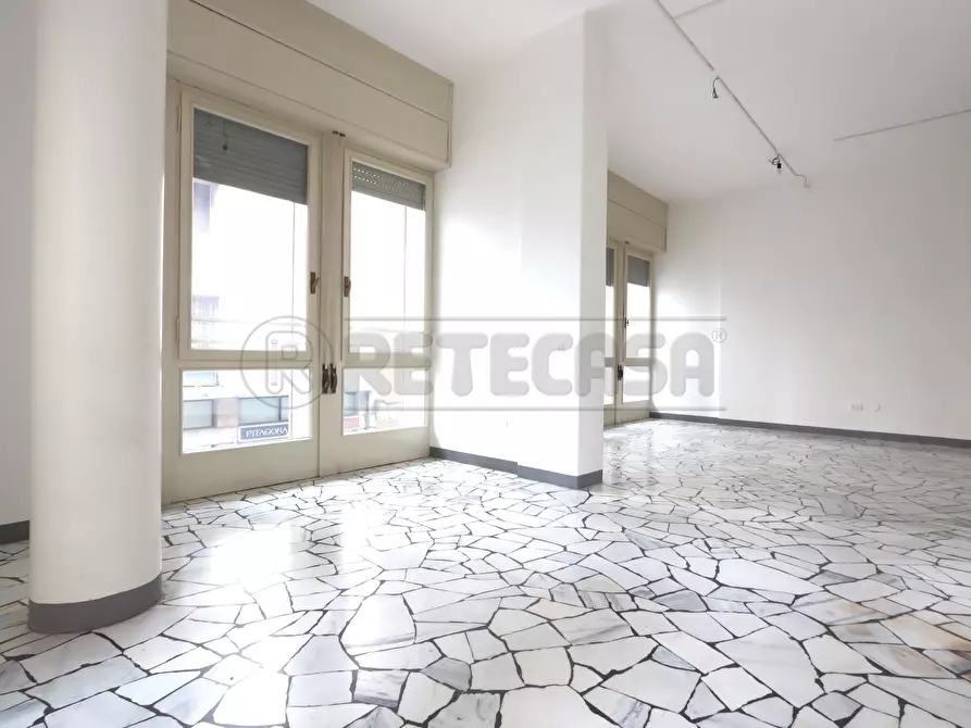 Immagine 40 di Ufficio in vendita  in Viale Milano 56 a Vicenza