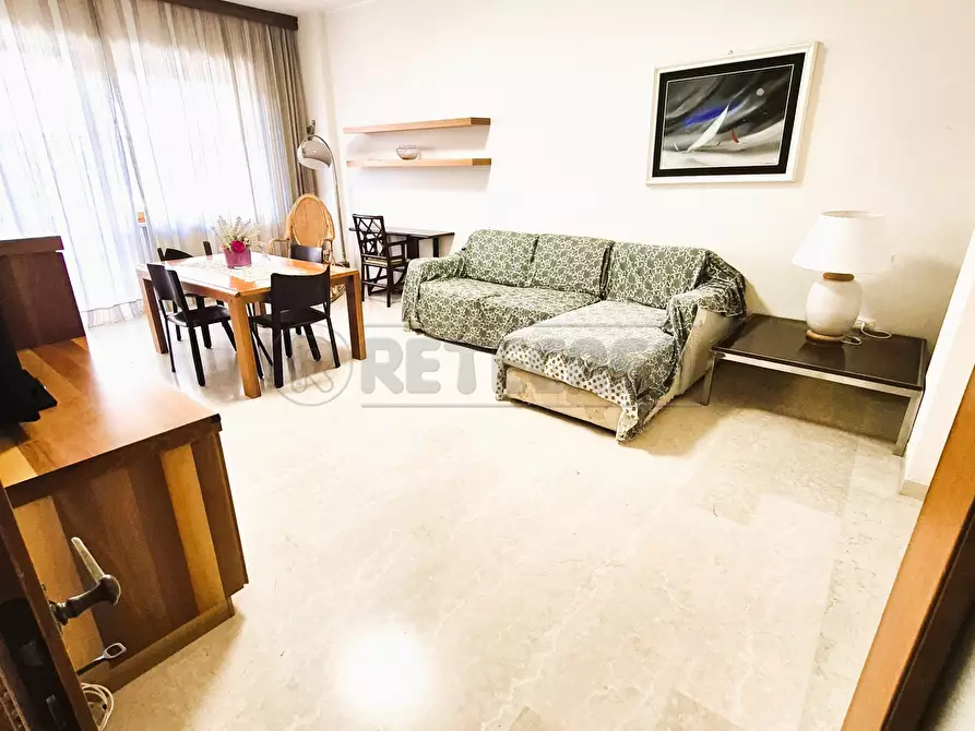 Immagine 18 di Quadrilocale in vendita  in Piazza della Marina 3 a Pescara